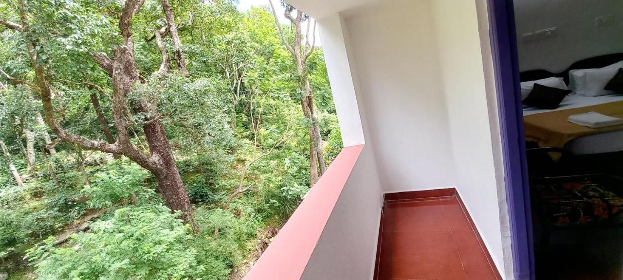 Istays - Loop Road, Yercaud Eksteriør billede